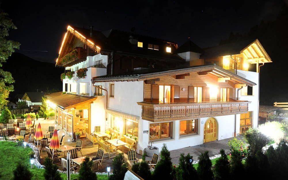 Hotel Monte Paraccia San Vigilio Di Marebbe Kültér fotó