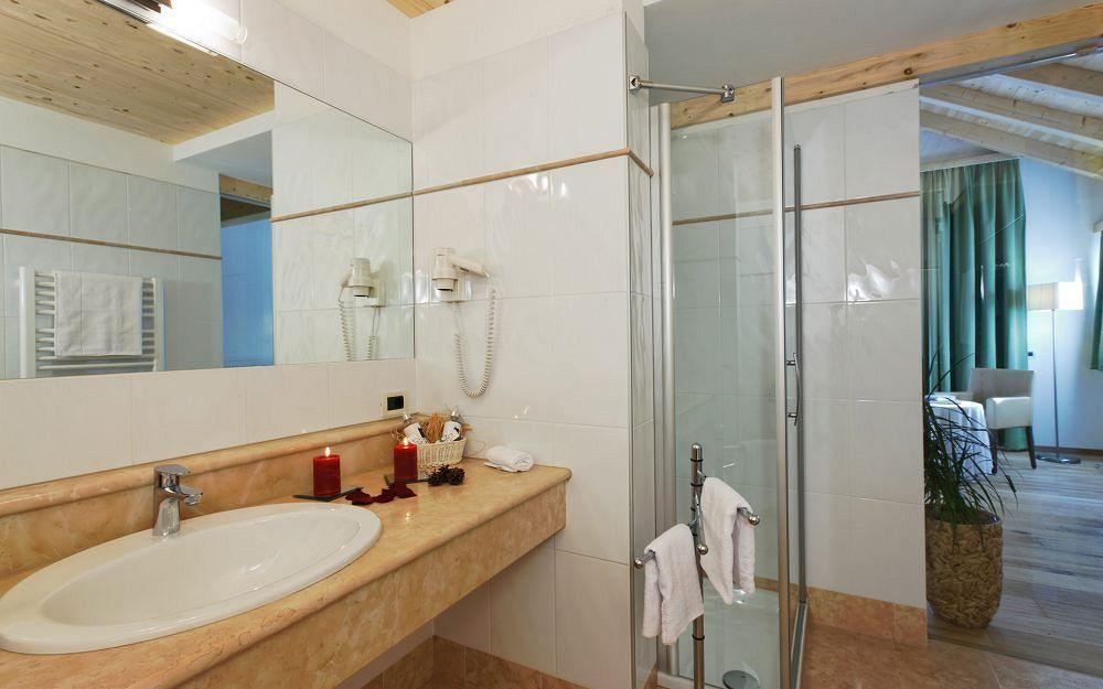 Hotel Monte Paraccia San Vigilio Di Marebbe Kültér fotó