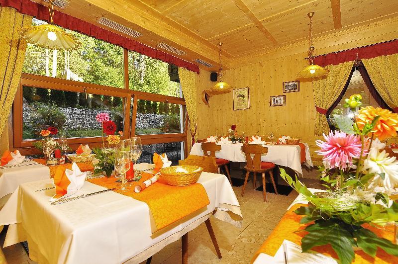 Hotel Monte Paraccia San Vigilio Di Marebbe Kültér fotó